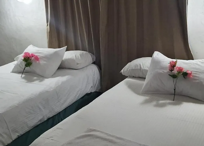 Hotel cápsula Hermanos Aguilar