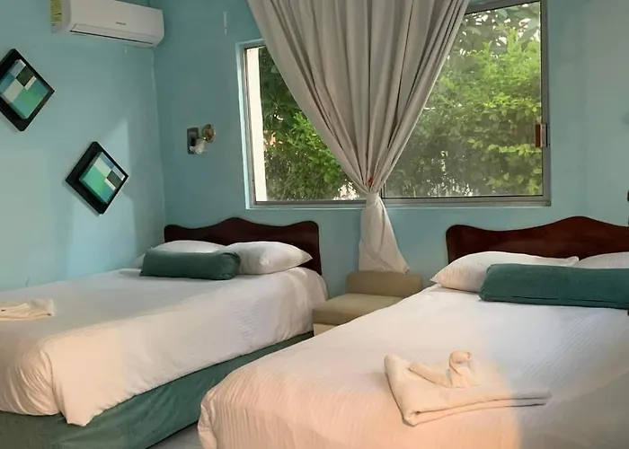 Hotel cápsula Hermanos Aguilar Cozumel